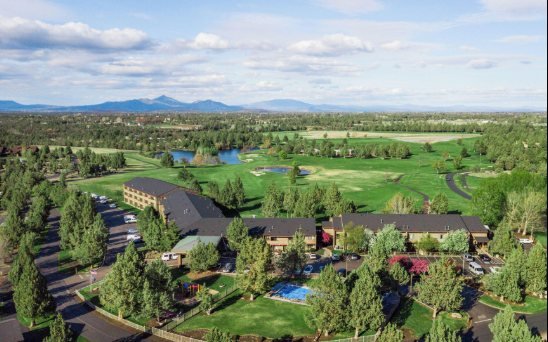 The Lodge at Eagle Crest